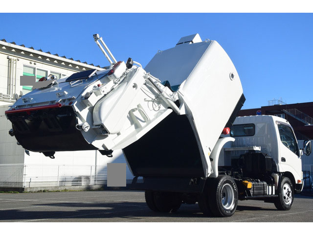 日野デュトロパッカー車（塵芥車）小型（2t・3t）[写真02]