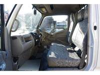 日野デュトロパッカー車（塵芥車）小型（2t・3t）[写真31]