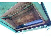 いすゞフォワードパッカー車（塵芥車）中型（4t）[写真18]