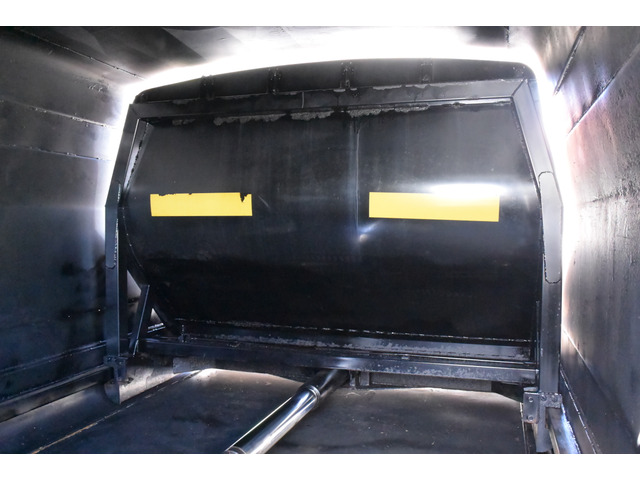 いすゞフォワードパッカー車（塵芥車）中型（4t）[写真22]