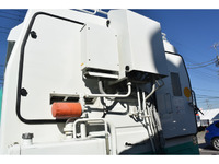 いすゞフォワードパッカー車（塵芥車）中型（4t）[写真24]