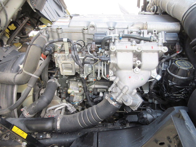 三菱ふそうファイターアルミウイング中型（4t）[写真23]