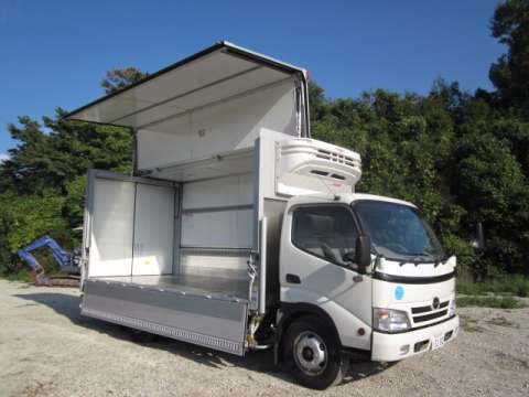 g Xzu414m 中古冷蔵冷凍ウイング小型 2t 3t デュトロ 兵庫 香川 徳島エリア販売実績 中古トラックのトラック王国