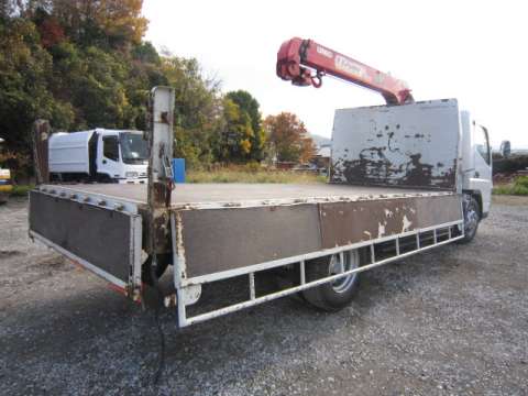 三菱ふそうキャンタークレーン3段小型（2t・3t）[写真02]