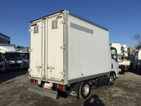 いすゞエルフパネルバン小型（2t・3t）[写真02]