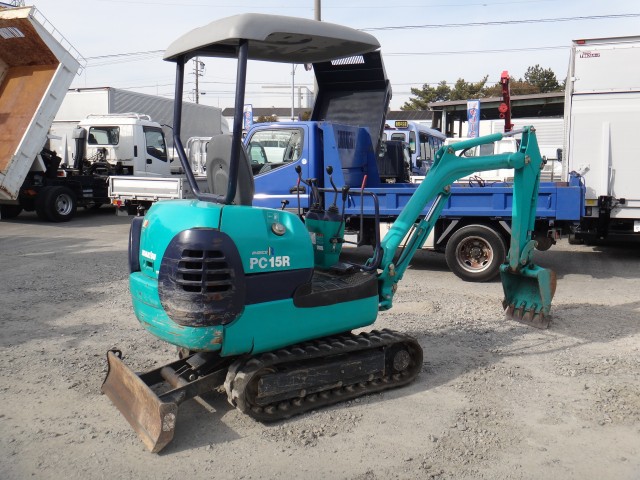 中古ミニユンボ（ミニバックホー） コマツ 三重・福井・岐阜 （PC15R-8
