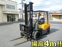 TCMフォークリフト[写真01]