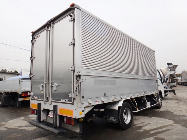 いすゞエルフアルミウイング小型（2t・3t）[写真02]