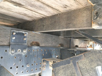 いすゞフォワードユニック4段中型（4t）[写真19]