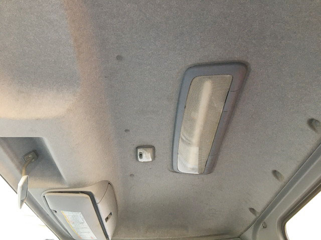 いすゞフォワードユニック4段中型（4t）[写真32]