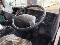 いすゞフォワードユニック4段中型（4t）[写真34]