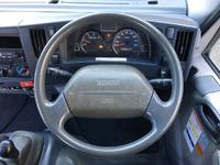 いすゞエルフクレーン4段小型（2t・3t）[写真38]