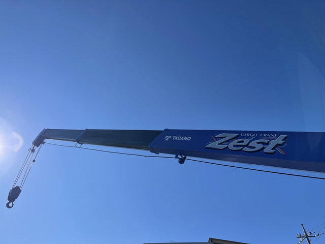 いすゞフォワードセルフクレーン3段中型（4t）[写真23]