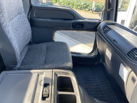 いすゞフォワードセルフクレーン3段中型（4t）[写真33]