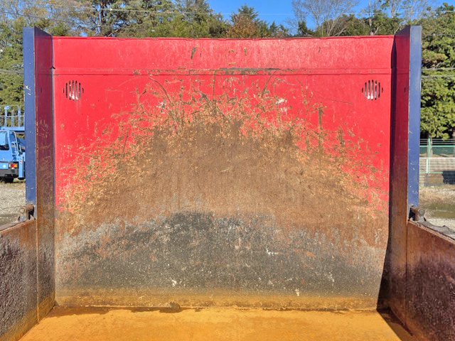 日野レンジャーダンプ増トン（6t・8t）[写真13]