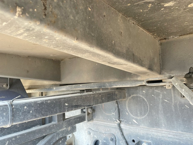 日野レンジャーダンプ増トン（6t・8t）[写真24]