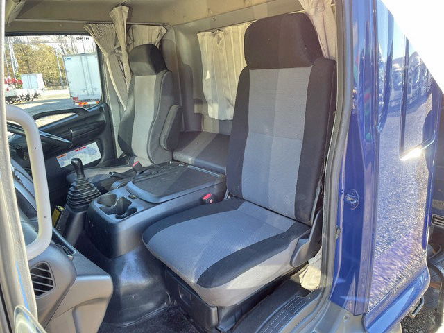 日野レンジャーダンプ増トン（6t・8t）[写真32]