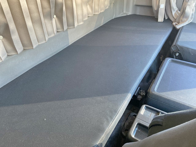 日野レンジャーダンプ増トン（6t・8t）[写真36]