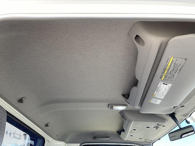 日野デュトロセーフティローダー小型（2t・3t）[写真10]