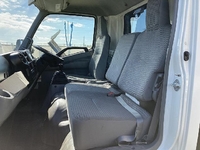 日野デュトロセーフティローダー小型（2t・3t）[写真11]