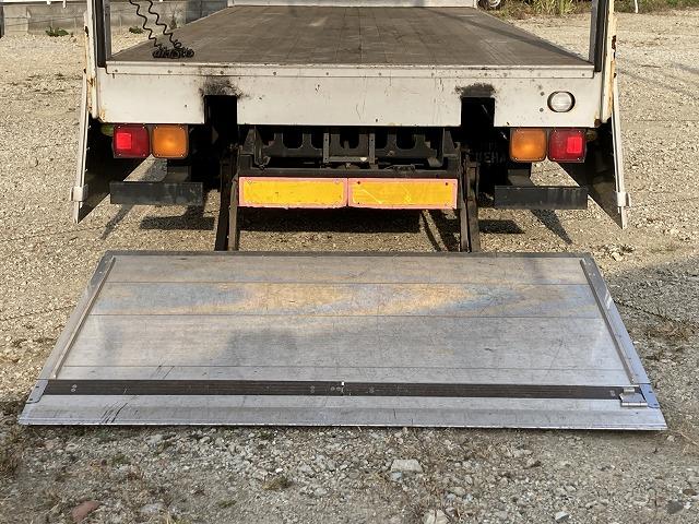 いすゞフォワードアルミウイング中型（4t）[写真12]