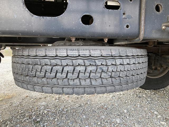 いすゞフォワードアルミウイング中型（4t）[写真32]