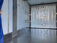 いすゞエルフ冷凍車（冷蔵車）小型（2t・3t）[写真13]