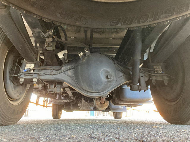 いすゞエルフ冷凍車（冷蔵車）小型（2t・3t）[写真26]