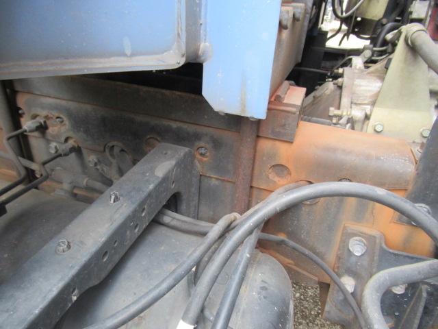 UDトラックスコンドルユニック4段増トン（6t・8t）[写真24]