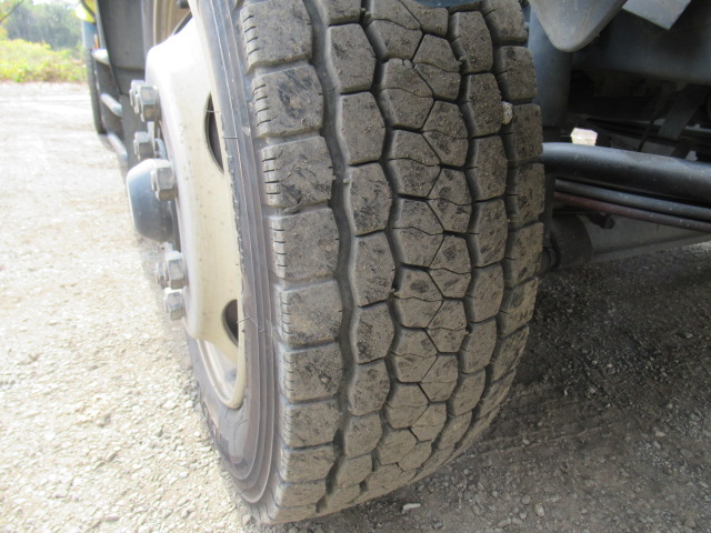 UDトラックスコンドルユニック4段増トン（6t・8t）[写真36]