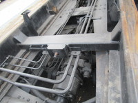 UDトラックスコンドルアームロール増トン（6t・8t）[写真18]