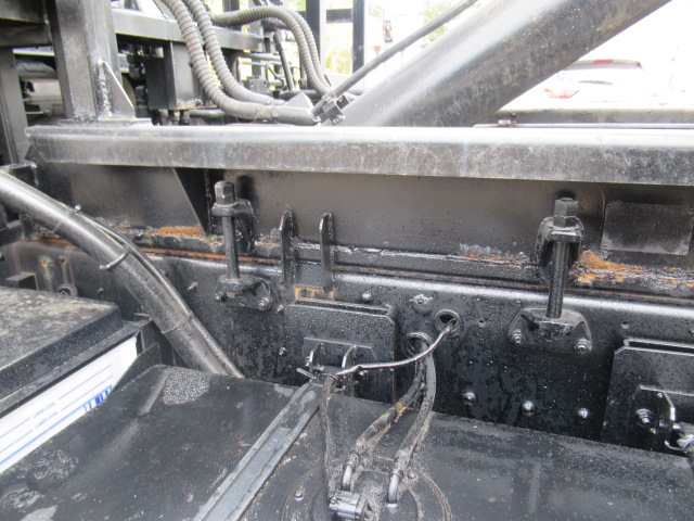 UDトラックスコンドルアームロール増トン（6t・8t）[写真19]