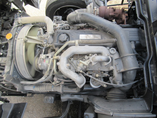 UDトラックスコンドルアームロール増トン（6t・8t）[写真35]