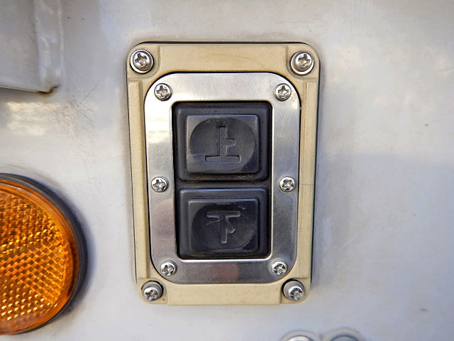 日野デュトロアルミウイング小型（2t・3t）[写真16]