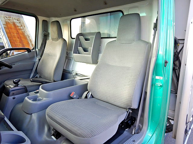 日野デュトロアルミウイング小型（2t・3t）[写真20]