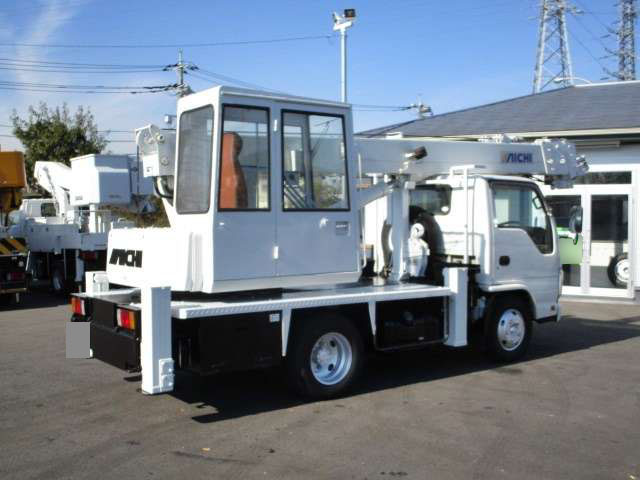 いすゞエルフトラッククレーン小型（2t・3t）[写真04]