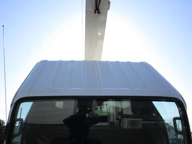 いすゞエルフトラッククレーン小型（2t・3t）[写真08]