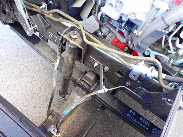 日野レンジャーユニック4段中型（4t）[写真35]