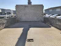 三菱ふそうキャンタークレーン3段小型（2t・3t）[写真11]