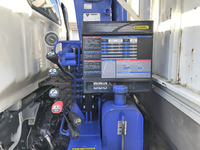 三菱ふそうキャンタークレーン3段小型（2t・3t）[写真14]