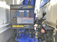 三菱ふそうキャンタークレーン3段小型（2t・3t）[写真15]