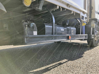 三菱ふそうキャンタークレーン3段小型（2t・3t）[写真18]