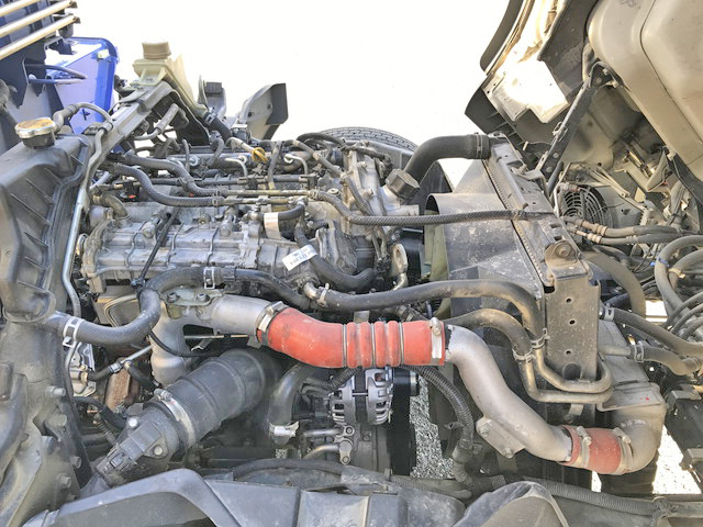 三菱ふそうキャンタークレーン3段小型（2t・3t）[写真26]