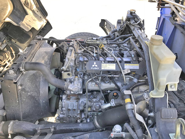 三菱ふそうキャンタークレーン3段小型（2t・3t）[写真27]