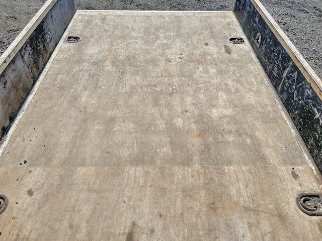 日野デュトロクレーン3段小型（2t・3t）[写真15]