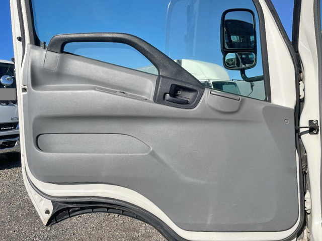 日野デュトロクレーン3段小型（2t・3t）[写真28]