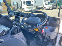 日野デュトロクレーン3段小型（2t・3t）[写真34]