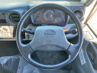 日野デュトロクレーン3段小型（2t・3t）[写真37]