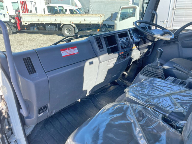 いすゞフォワードクレーン4段中型（4t）[写真32]