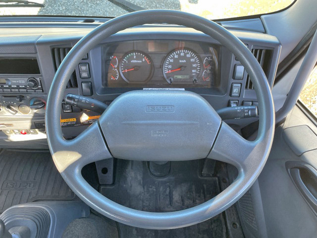 いすゞフォワードクレーン4段中型（4t）[写真37]